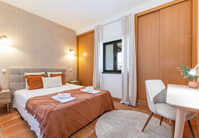 Apartamento em Lagos - Marina Park | Outside Pool | Garage | Balcony Apartamento em Lagos - Marina Park | Outside Pool | Garage | Balcony