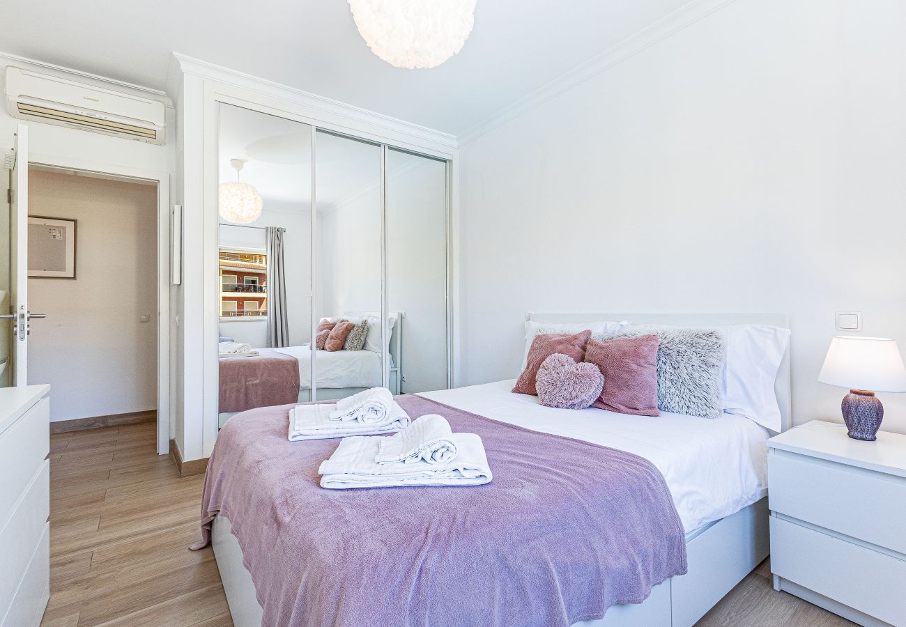 Apartamento em Lagos - Pateo do Convento | Pool | Balcony | City Center