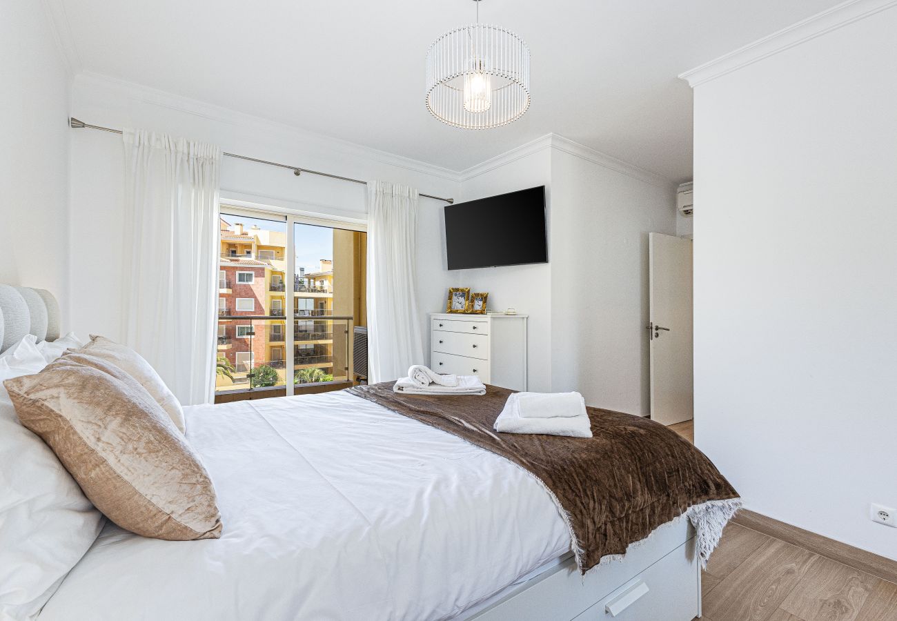 Apartamento em Lagos - Pateo do Convento | Pool | Balcony | City Center