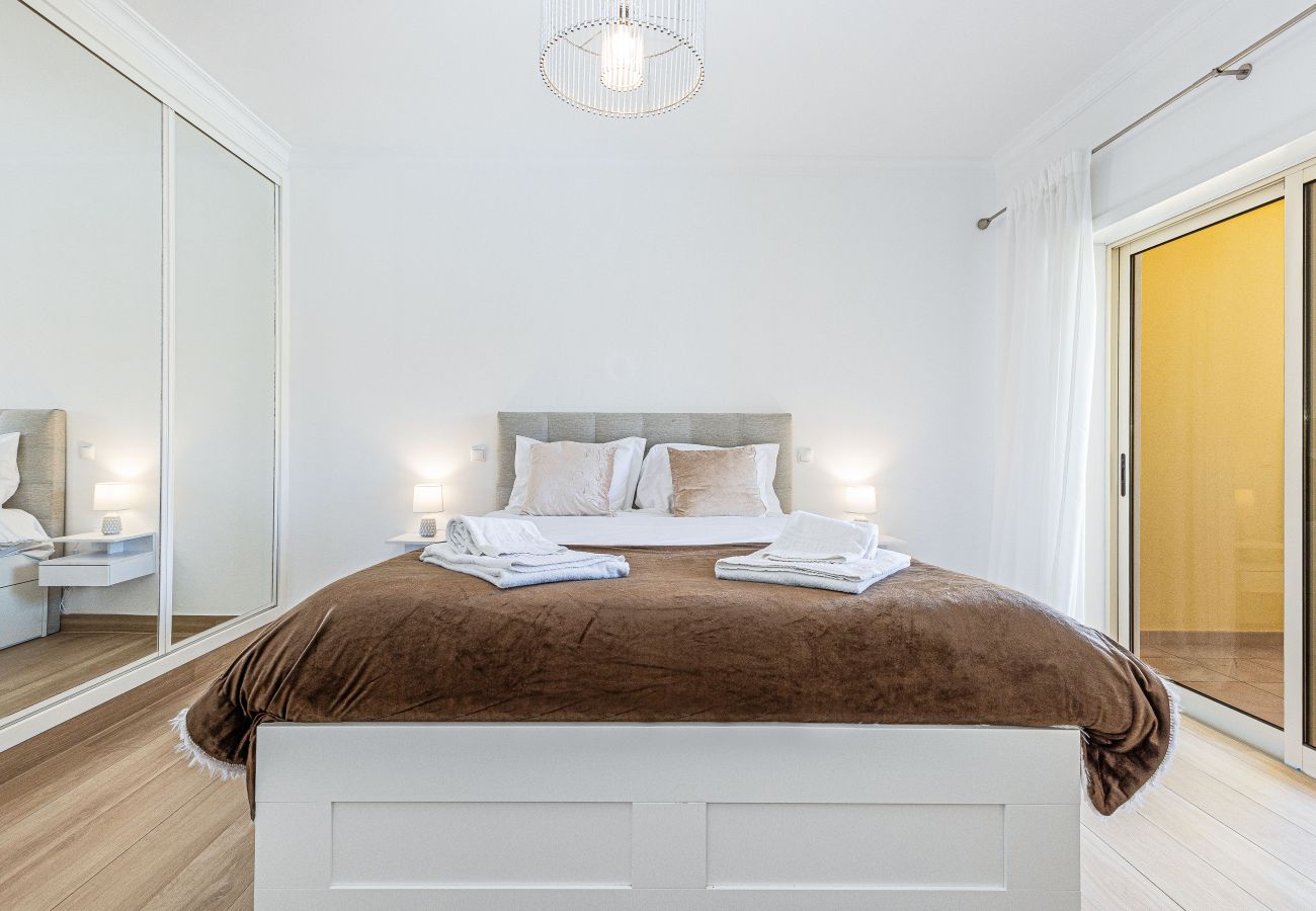 Apartamento em Lagos - Pateo do Convento | Pool | Balcony | City Center