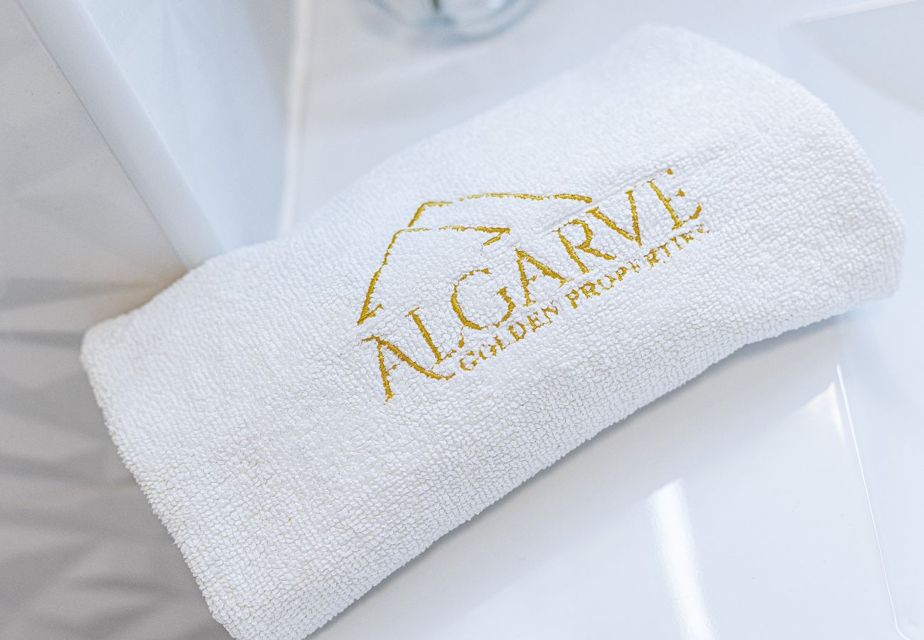Apartamento em Lagos - Pateo do Convento | Pool | Balcony | City Center