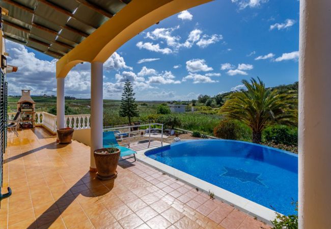 Villa em Monte Gordo - Villa Casa dos Olhos Villa em Monte Gordo - Villa Casa dos Olhos