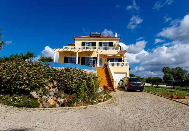 Villa em Monte Gordo - Villa Casa dos Olhos