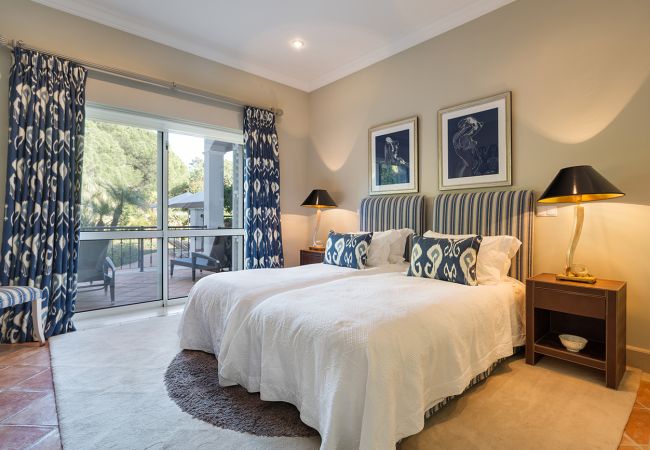 Villa em Quinta do Lago - Villa Tamarind Villa em Quinta do Lago - Villa Tamarind