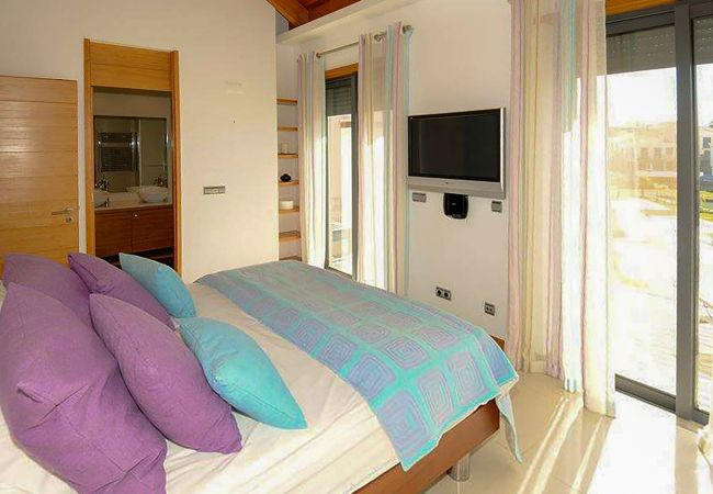 Villa em Vale do Lobo - Villa Caspia Villa em Vale do Lobo - Villa Caspia