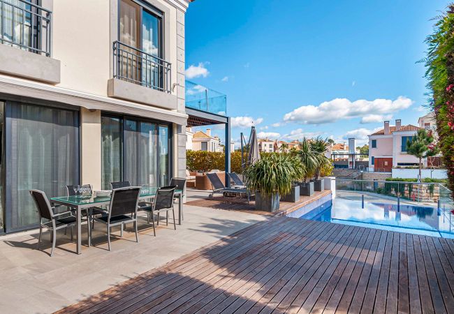 Villa em Vale do Lobo - Villa Caspia Villa em Vale do Lobo - Villa Caspia