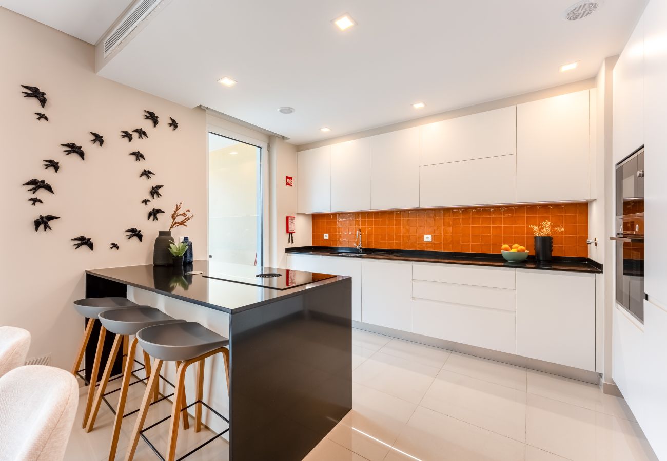 Apartamento em Lagos - Edifício Adega: Near the Marina, City Center and Beach