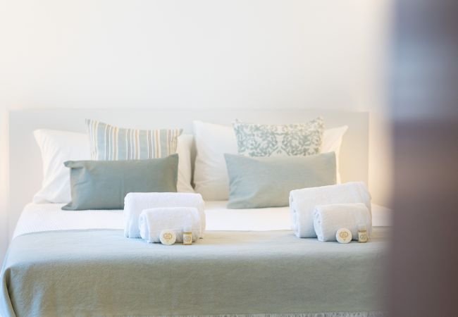 Casa em Santa Bárbara de Nexe - Casa Federica | 4 Quartos | Vista Magnifica | Loulé  Casa em Santa Bárbara de Nexe - Casa Federica | 4 Quartos | Vista Magnifica | Loulé