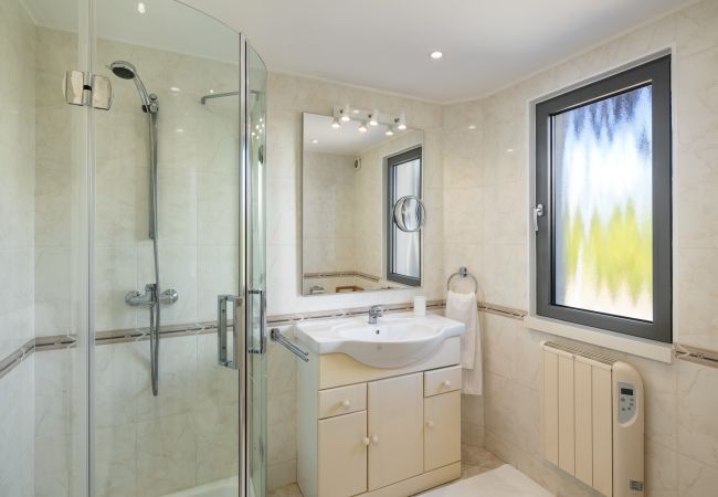 Villa em Almancil - Villa Lakeside Villa em Almancil - Villa Lakeside