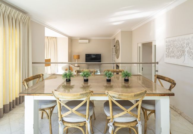 Villa em Almancil - Villa Lakeside Villa em Almancil - Villa Lakeside