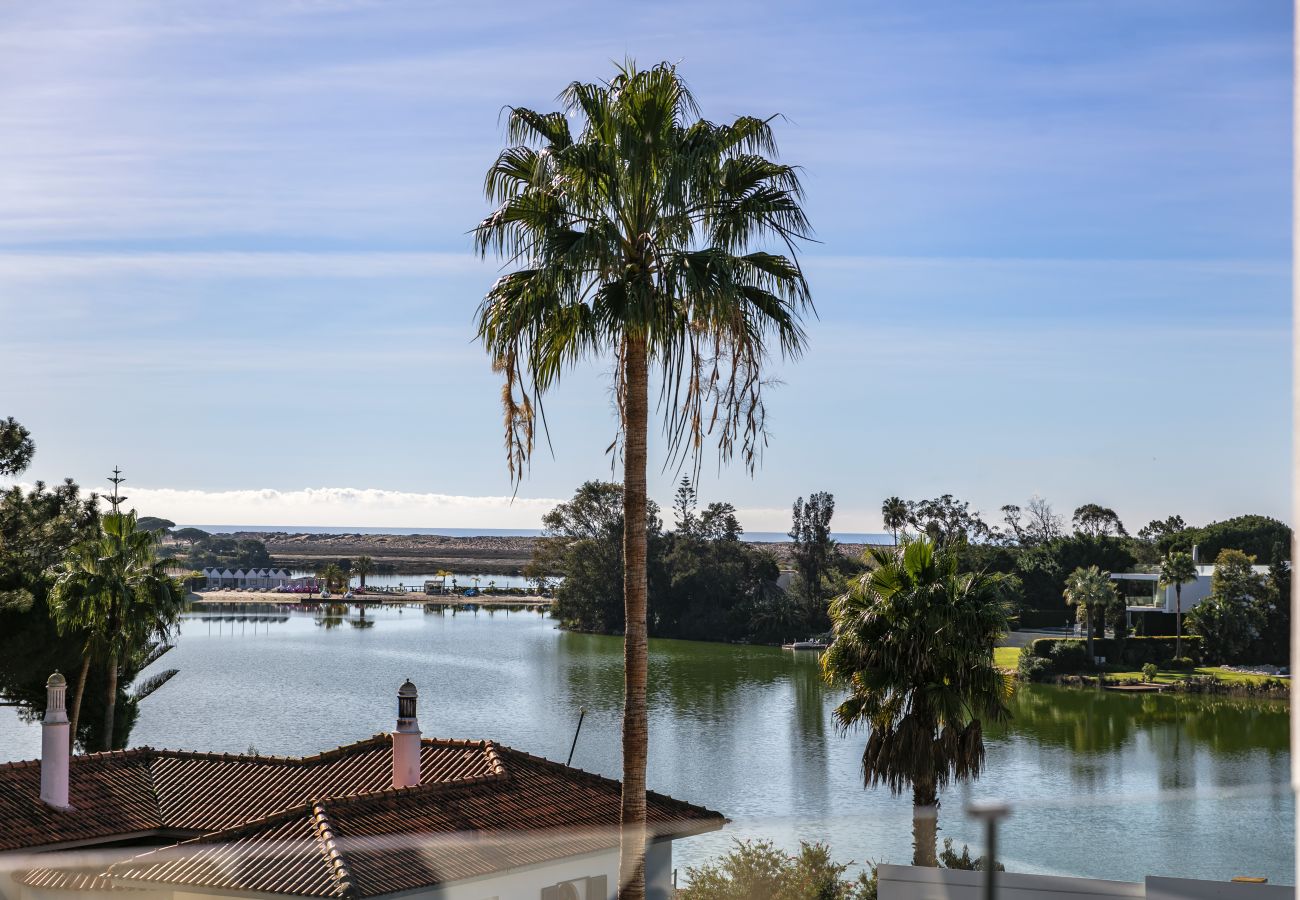 Villa em Almancil - Villa Lakeside Villa em Almancil - Villa Lakeside