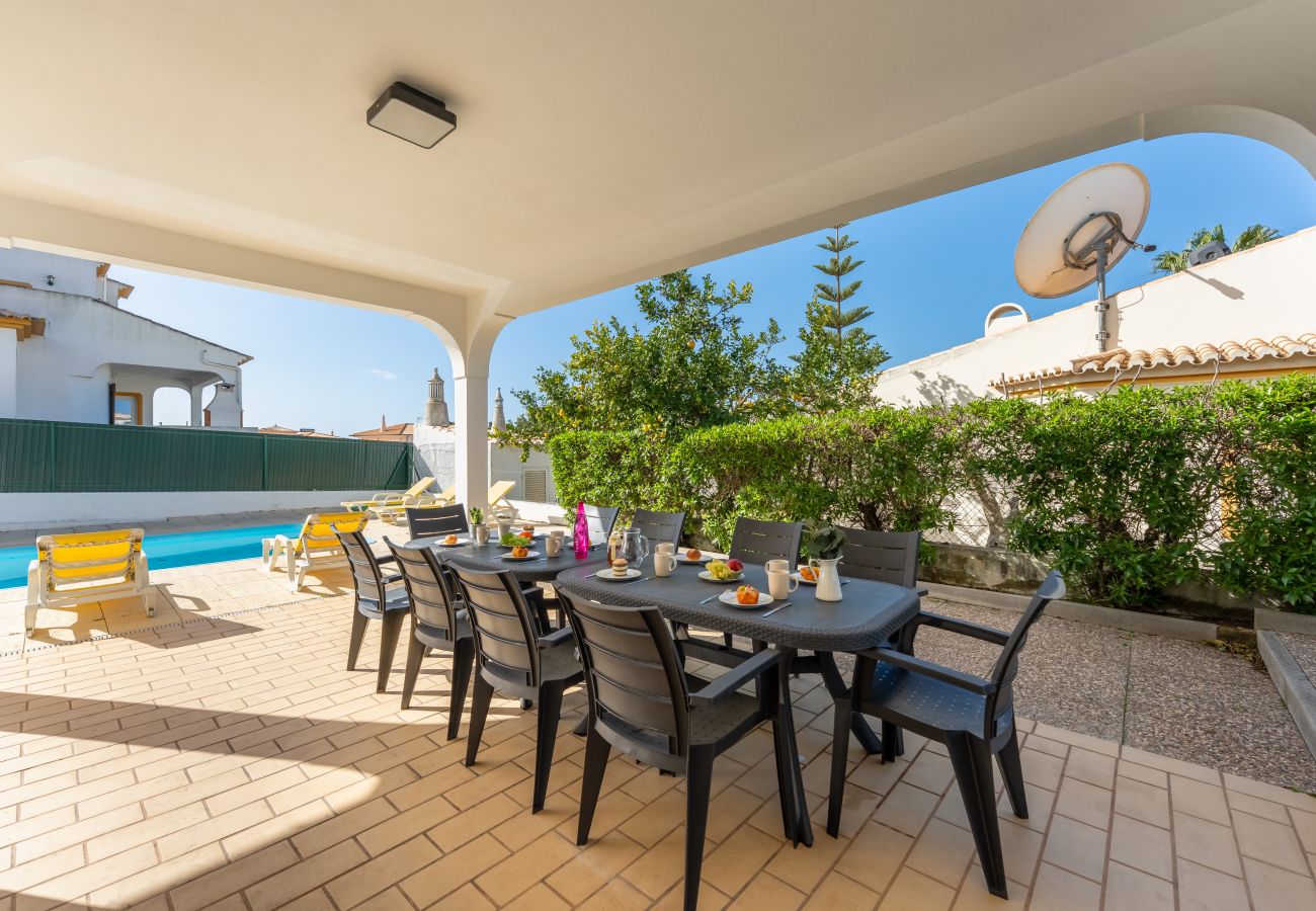 Villa em Albufeira - Villa Girassol | 5 Quartos | Central | Albufeira
