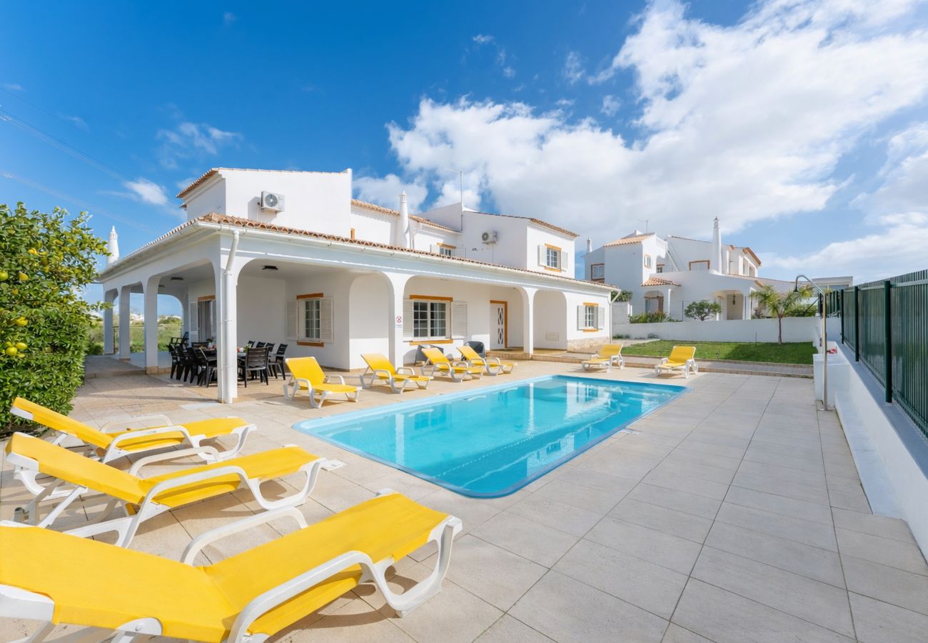 Villa em Albufeira - Villa Girassol | 5 Quartos | Central | Albufeira