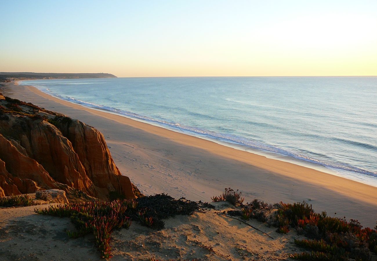 Villa em Albufeira - Villa Feliz | 4 quartos | Próximo a Marina | Albufeira