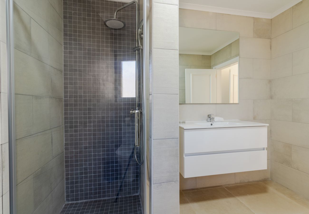 Villa em Carvoeiro - Villa Ursa | 6 quartos | Jacuzzi | Benagil