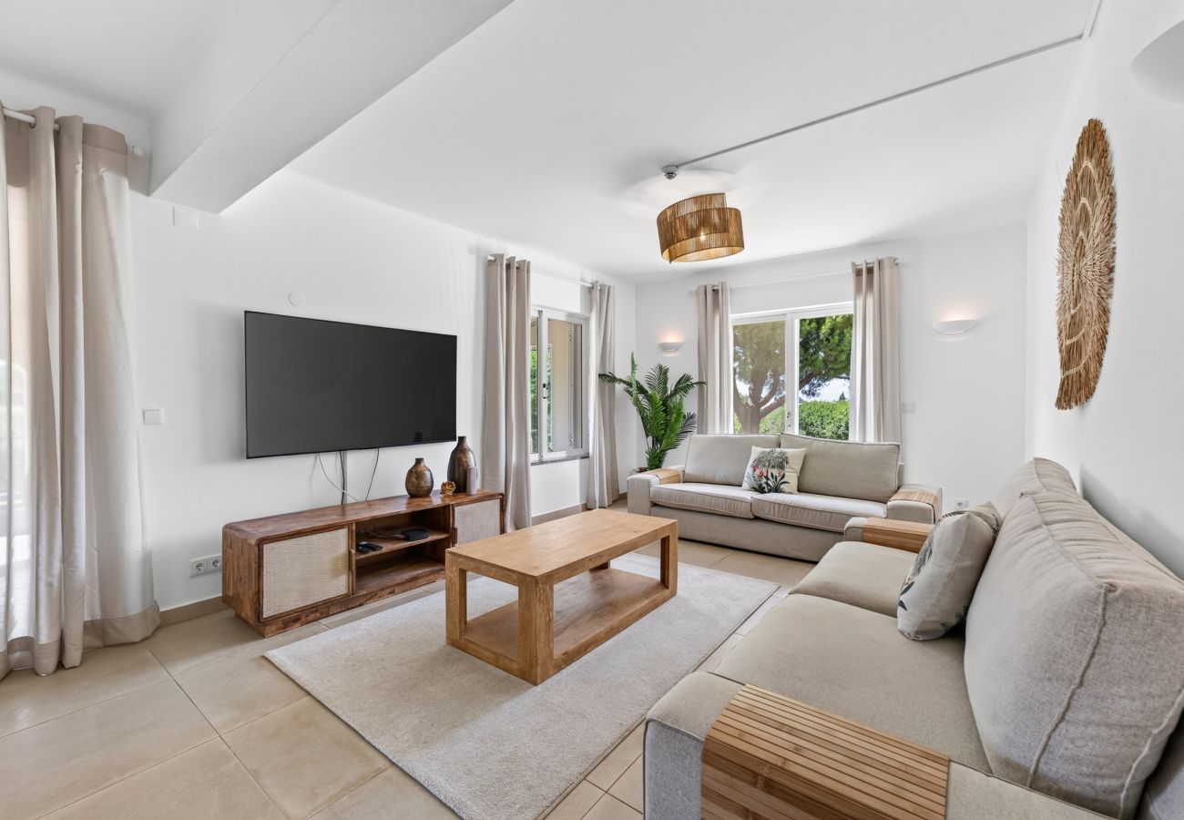 Villa em Carvoeiro - Villa Ursa | 6 quartos | Jacuzzi | Benagil