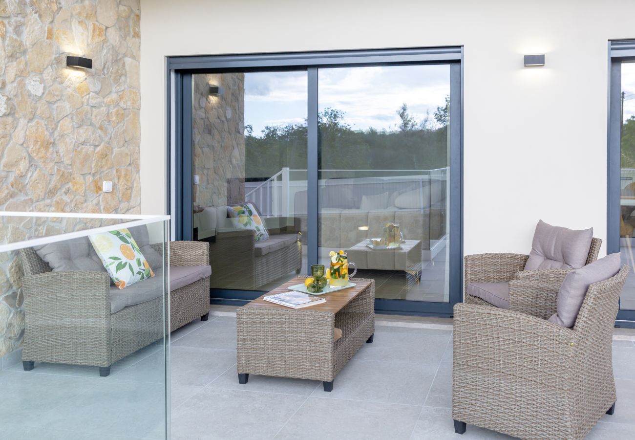 Villa em Boliqueime - Villa Citrus | 4 quartos | Nova | Piscina Privada