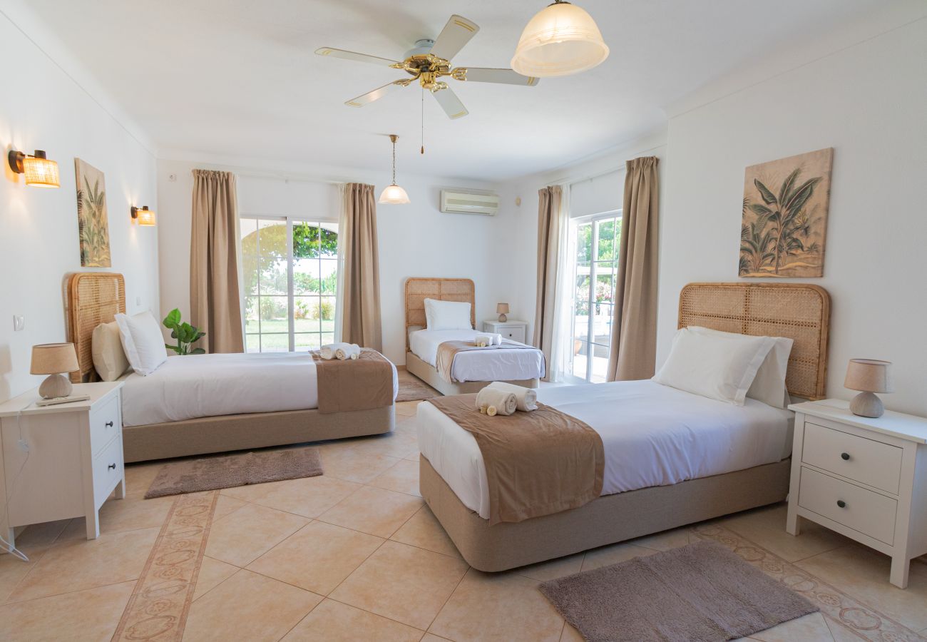 Villa em Carvoeiro - Villa Paraiso | 6 quartos | Jacuzzi | Carvoeiro