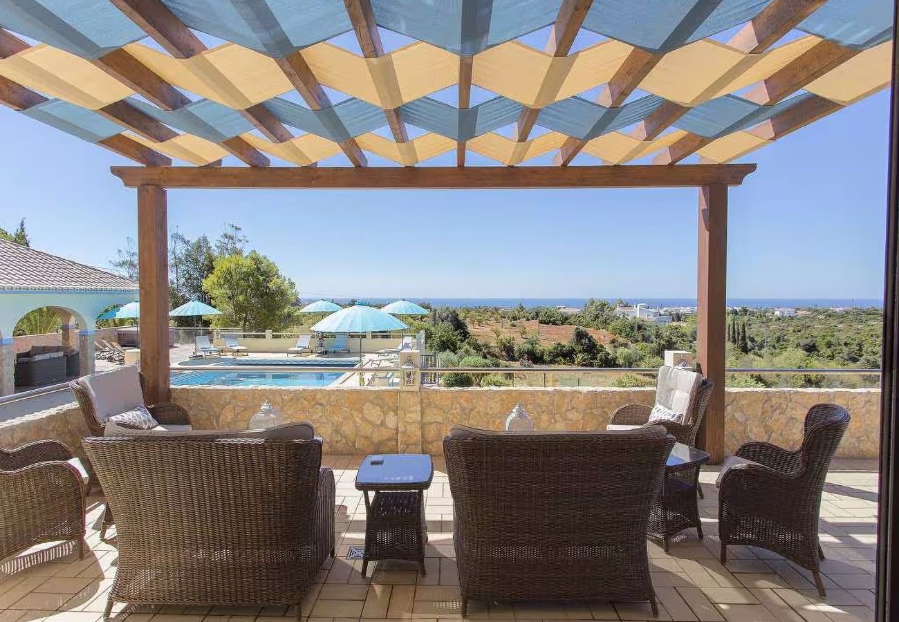 Villa em Lagoa - Quinta dos Loendros |  9 quartos | Carvoeiro | Jacuzzi