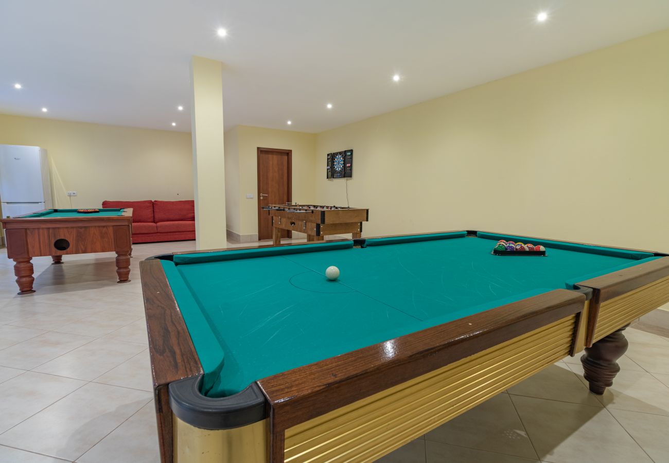 Villa em Lagoa - Quinta dos Loendros |  9 quartos | Carvoeiro | Jacuzzi
