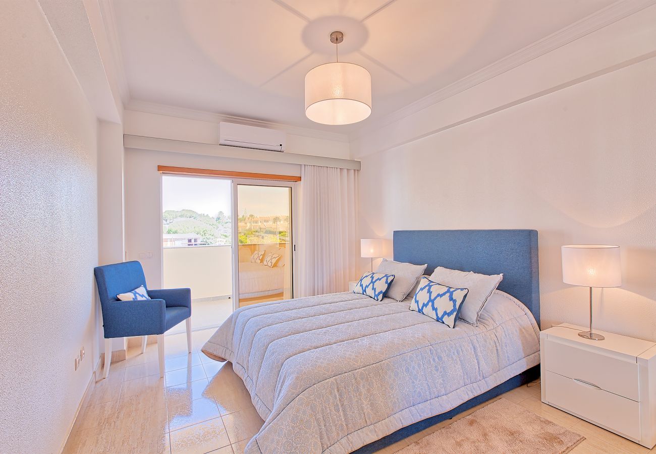 Apartment in Porches - Quinta Palmeiras 2-1 3A - GA-5942