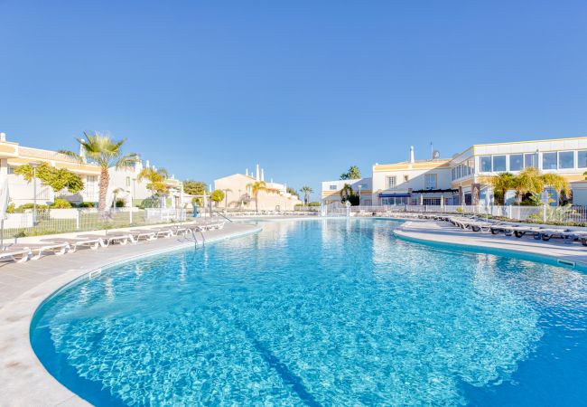 Villa in Sesmarias - Ponta Grande 4 - GA-3557