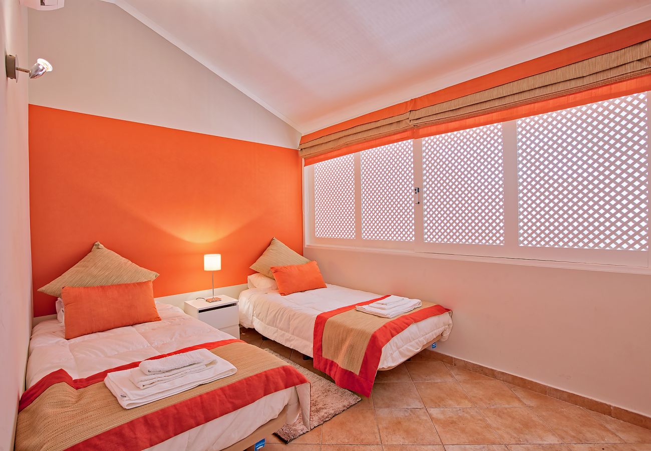 Villa in Sesmarias - Ponta Grande 4 - GA-3557