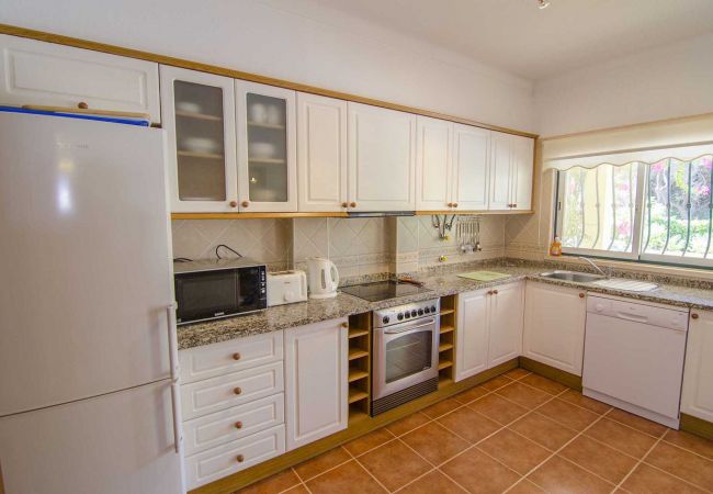 Villa in Vilamoura - Villa Bonita | 3 Bedrooms | Near Aquashow | Vilamoura Villa in Vilamoura - Villa Bonita | 3 Bedrooms | Near Aquashow | Vilamoura