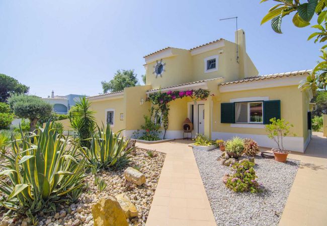Villa in Vilamoura - Villa Bonita | 3 Bedrooms | Near Aquashow | Vilamoura Villa in Vilamoura - Villa Bonita | 3 Bedrooms | Near Aquashow | Vilamoura