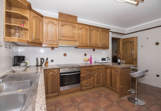 Villa in Galé - Villa Magali | 4 Bedrooms | Walking Distance to Beach | Galé Villa in Galé - Villa Magali | 4 Bedrooms | Walking Distance to Beach | Galé