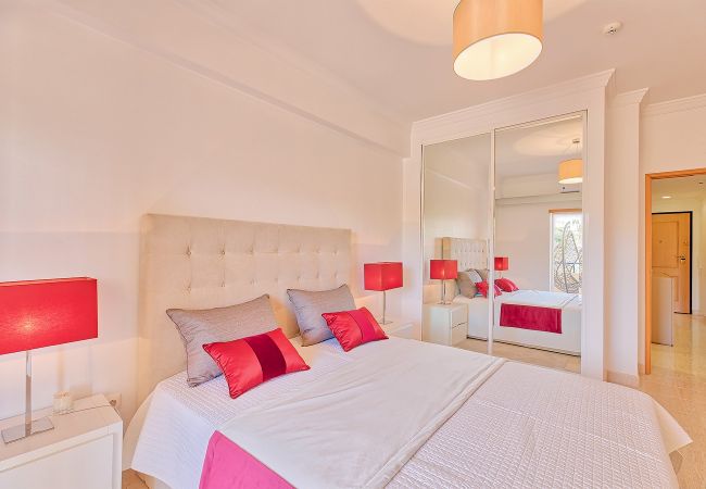 Apartment in Porches - Quinta Palmeiras 2-3 R/C-A - 6879