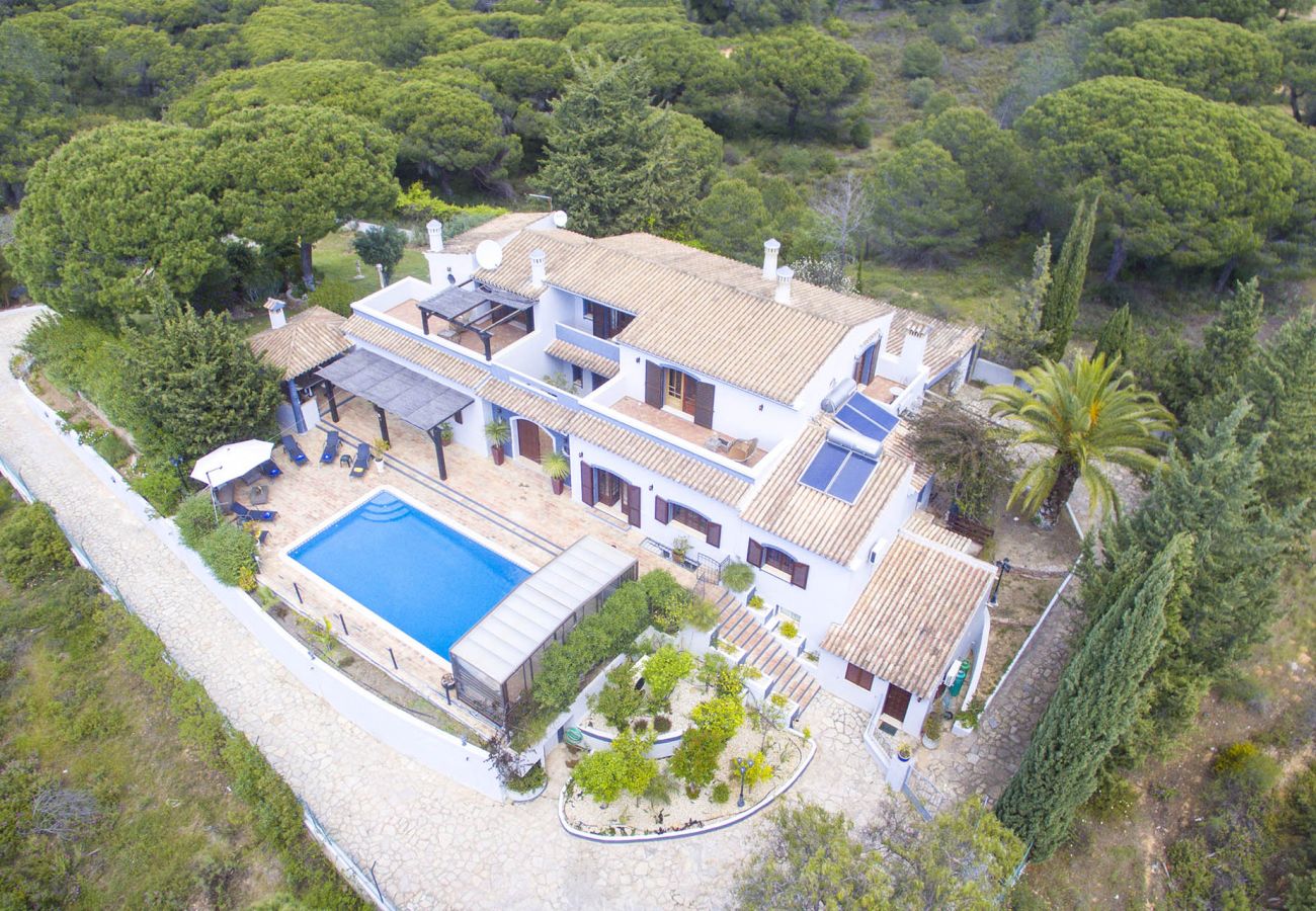 Villa in Vilamoura - Villa Arrochela | 5 bedrooms | Total Privacy | Vilamoura