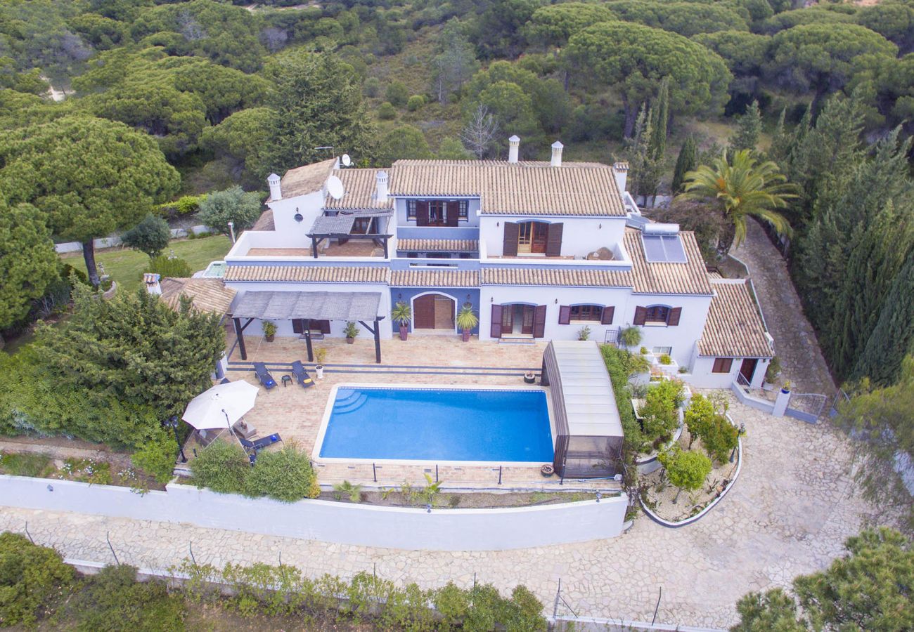 Villa in Vilamoura - Villa Arrochela | 5 bedrooms | Total Privacy | Vilamoura