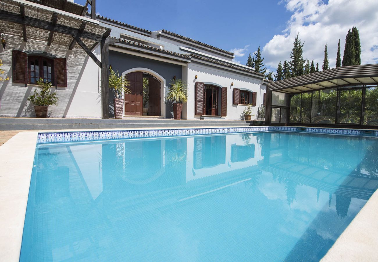 Villa in Vilamoura - Villa Arrochela | 5 bedrooms | Total Privacy | Vilamoura