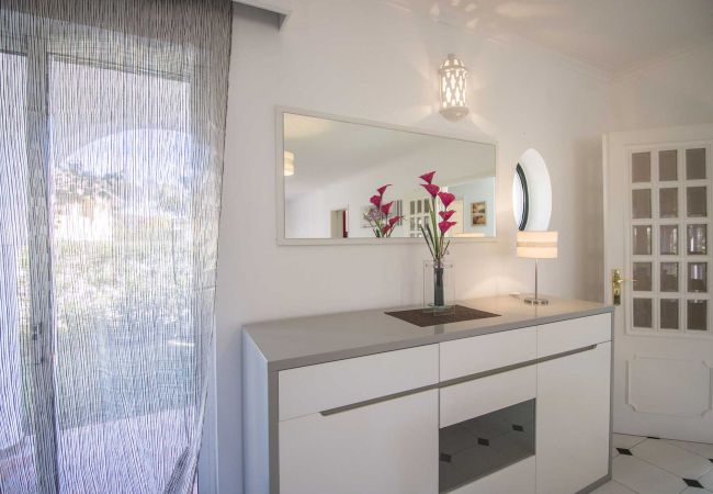 Villa in Vilamoura - Villa Jade | 4 Bedrooms | Pool | Old Village | Vilamoura Villa in Vilamoura - Villa Jade | 4 Bedrooms | Pool | Old Village | Vilamoura