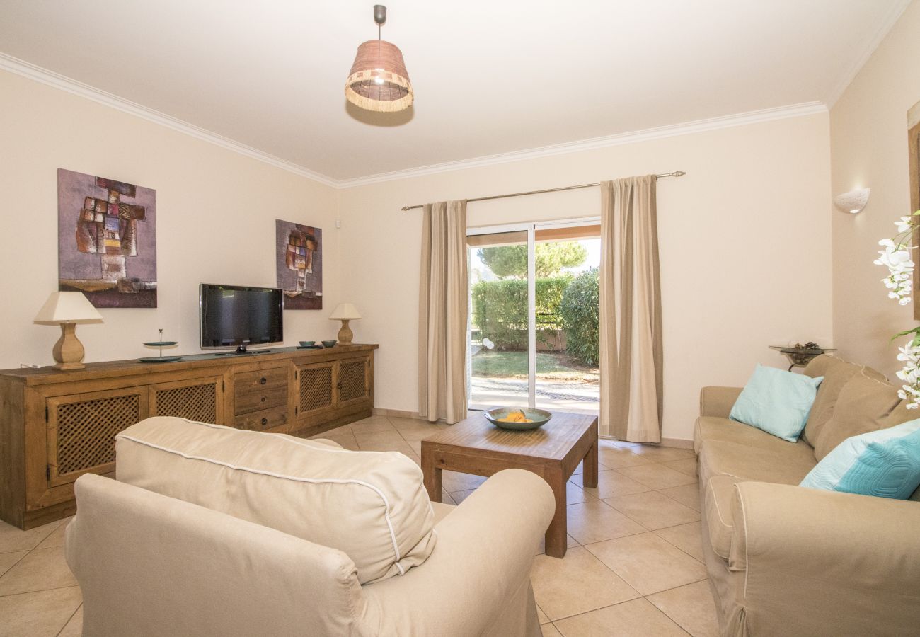 Villa in Vilamoura - Villa Anita | 5 Bedrooms | Private | Vilamoura