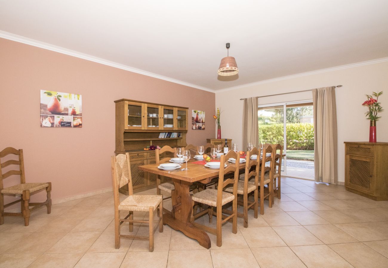 Villa in Vilamoura - Villa Anita | 5 Bedrooms | Private | Vilamoura