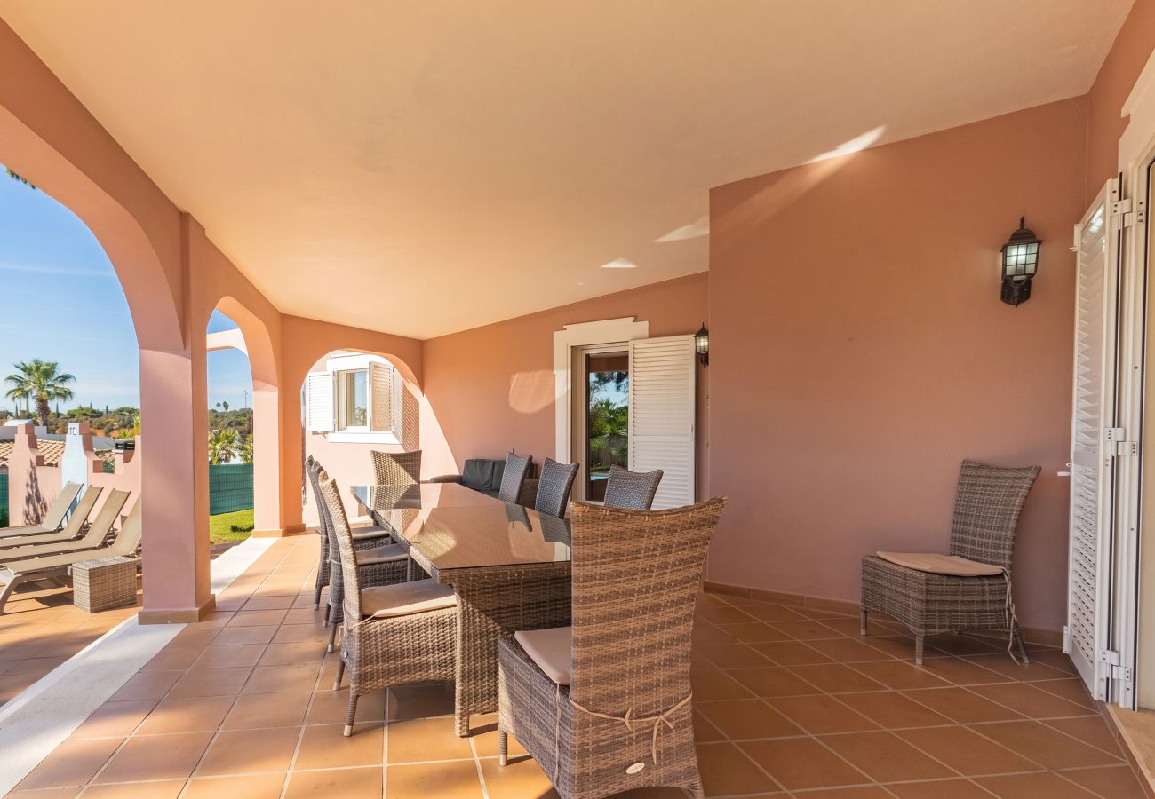 Villa in Vilamoura - Villa Anita | 5 Bedrooms | Private | Vilamoura