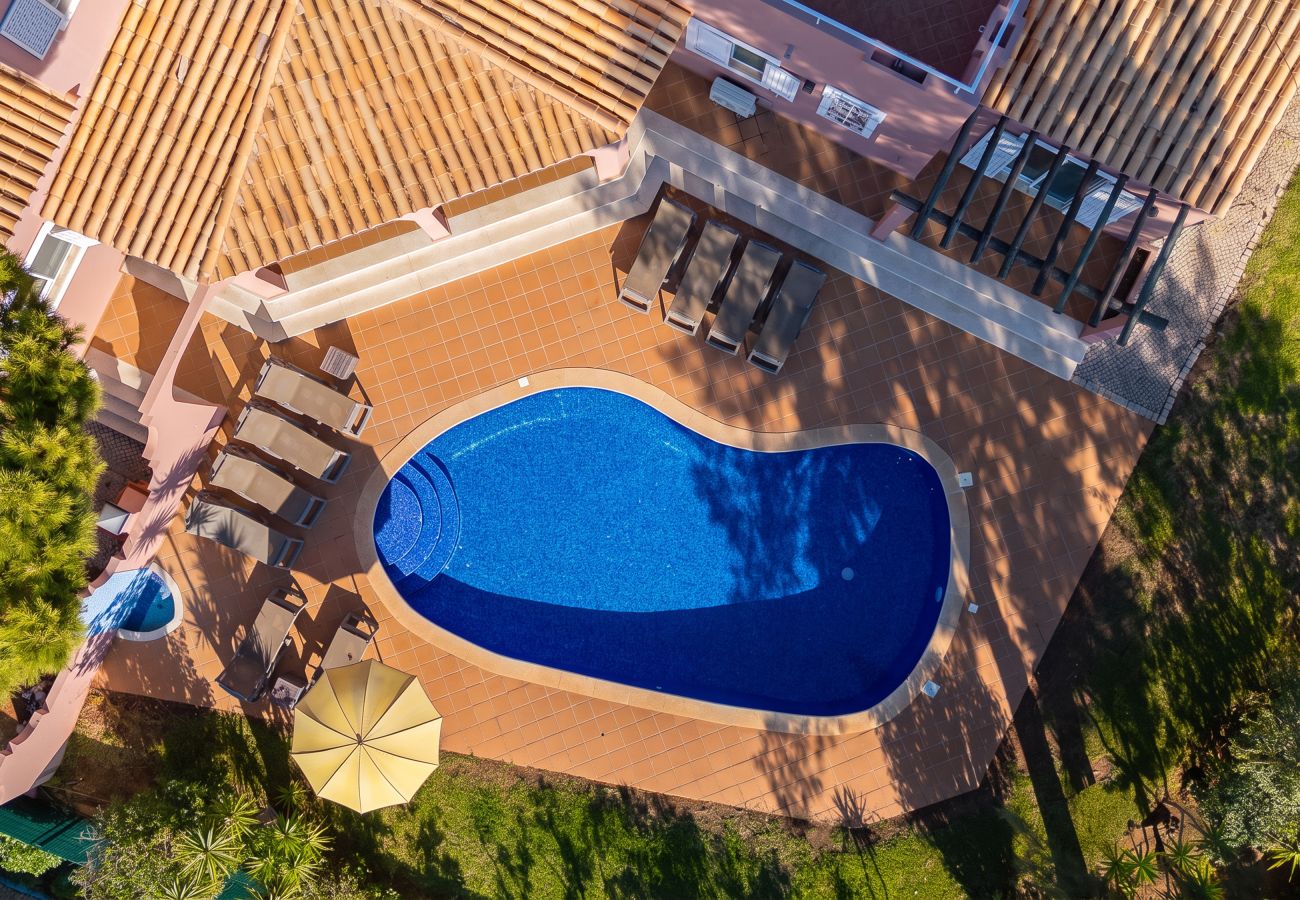 Villa in Vilamoura - Villa Anita | 5 Bedrooms | Private | Vilamoura