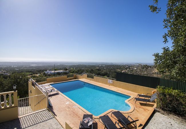 Villa in Estoi - Villa Florencio | 4 Bedrooms | Panoramic Views | Estói Villa in Estoi - Villa Florencio | 4 Bedrooms | Panoramic Views | Estói