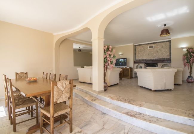 Villa in Estoi - Villa Florencio | 4 Bedrooms | Panoramic Views | Estói Villa in Estoi - Villa Florencio | 4 Bedrooms | Panoramic Views | Estói