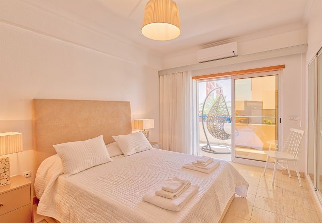 Apartment in Porches - Quinta Palmeiras 2-3 R/C-B - GA-6260