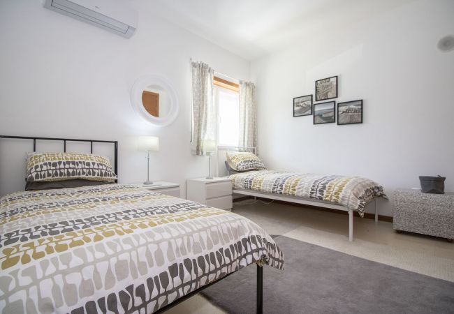 Terraced House in Almancil - Casa Granada | 4 Bedrooms | Private Pool | Varandas do Lago Terraced House in Almancil - Casa Granada | 4 Bedrooms | Private Pool | Varandas do Lago