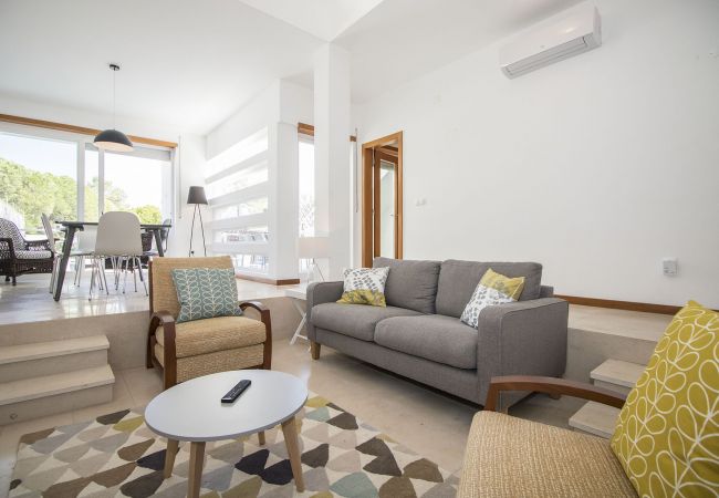 Terraced House in Almancil - Casa Granada | 4 Bedrooms | Private Pool | Varandas do Lago Terraced House in Almancil - Casa Granada | 4 Bedrooms | Private Pool | Varandas do Lago