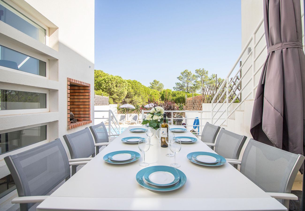 Terraced House in Almancil - Casa Granada | 4 Bedrooms | Private Pool | Varandas do Lago
