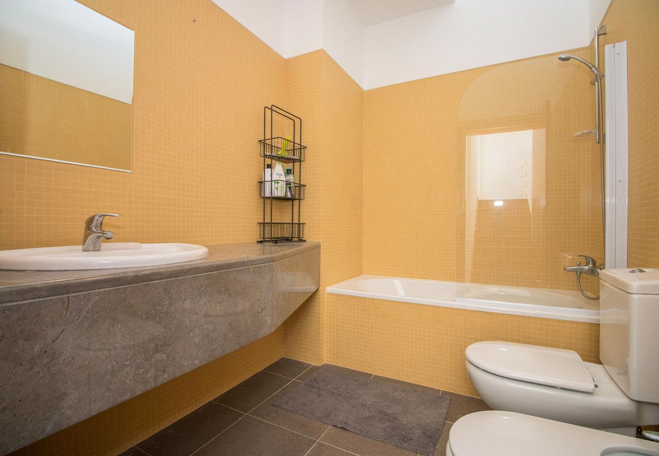 Terraced House in Almancil - Casa Granada | 4 Bedrooms | Private Pool | Varandas do Lago