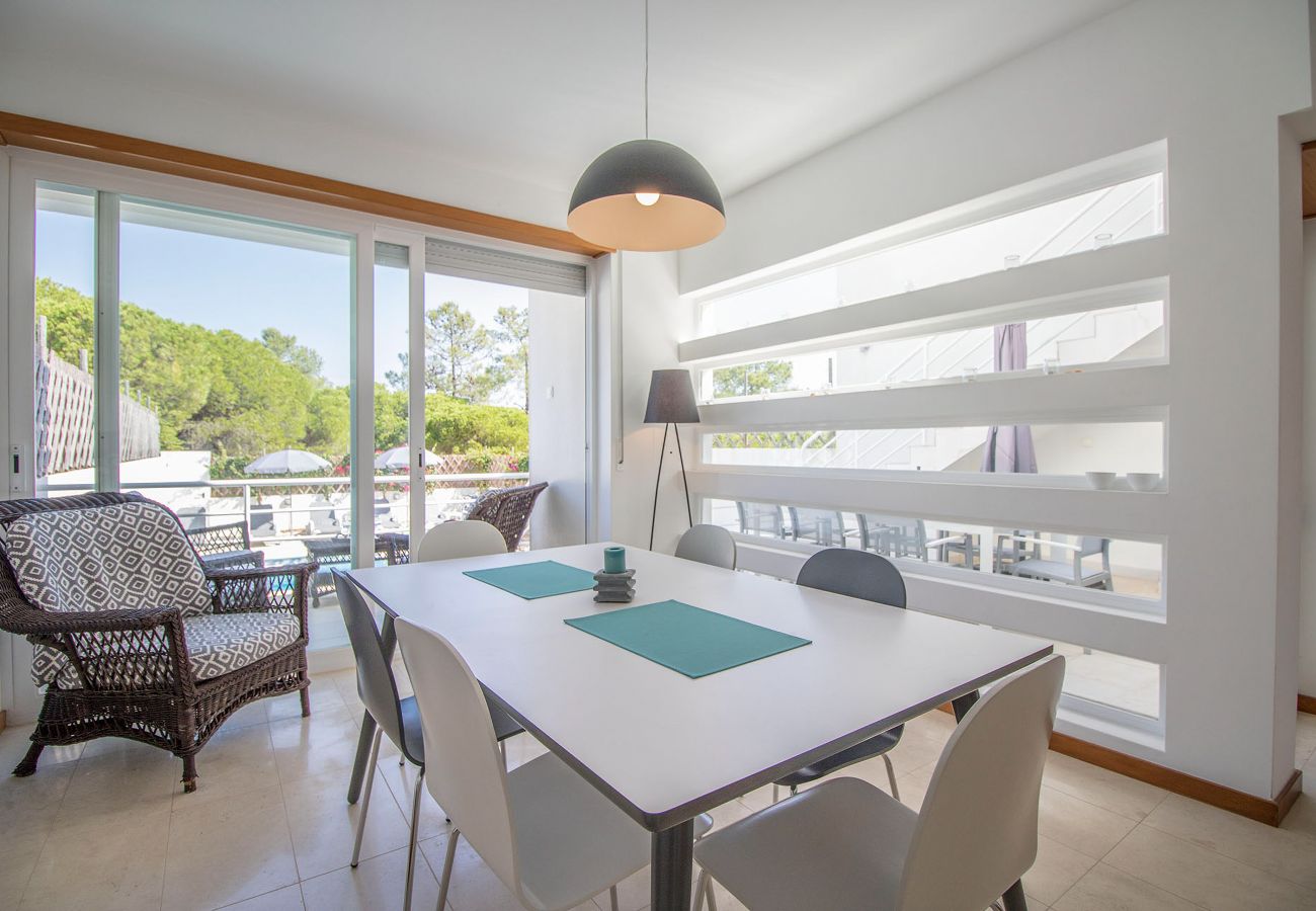 Terraced House in Almancil - Casa Granada | 4 Bedrooms | Private Pool | Varandas do Lago