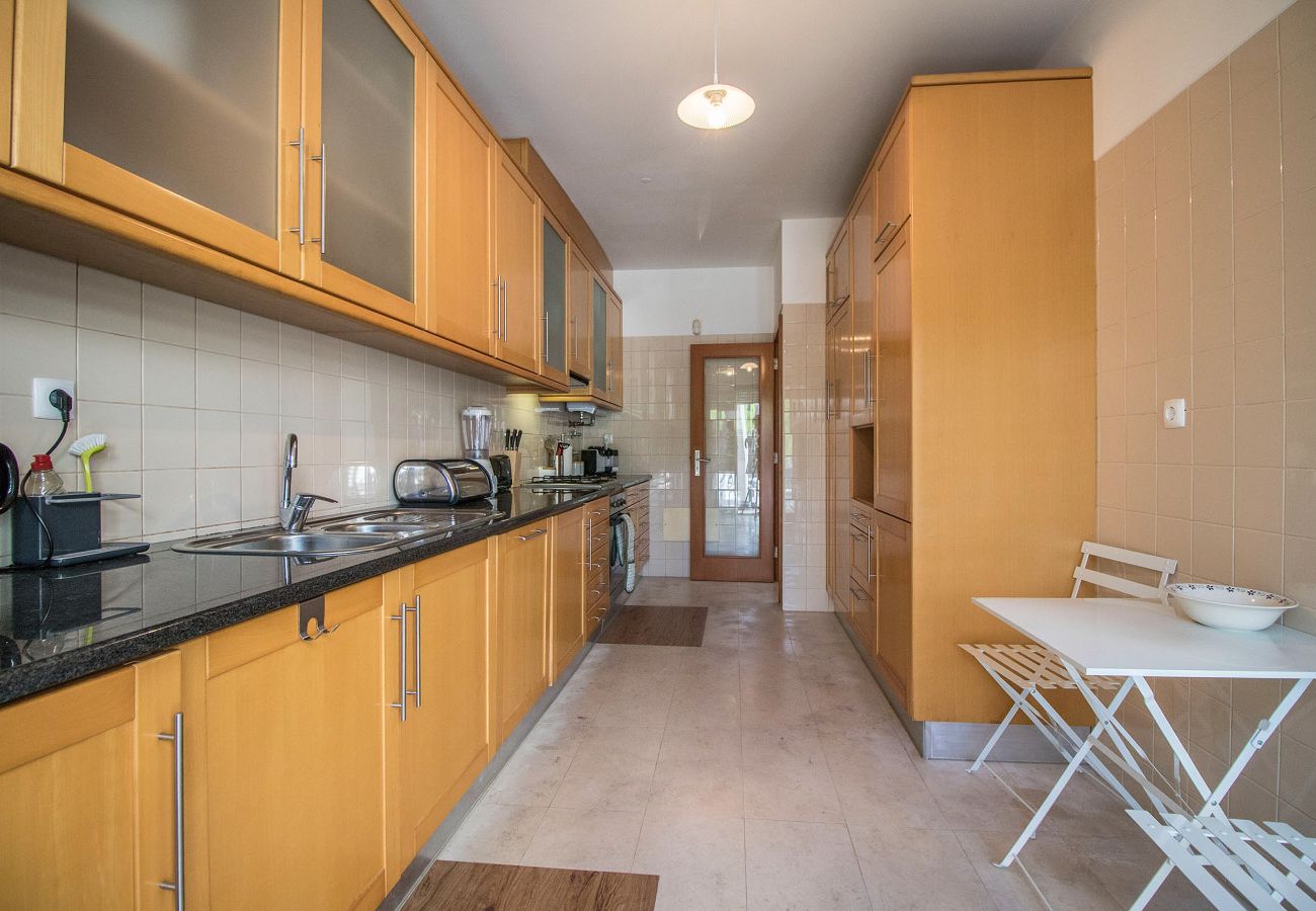 Terraced House in Almancil - Casa Granada | 4 Bedrooms | Private Pool | Varandas do Lago