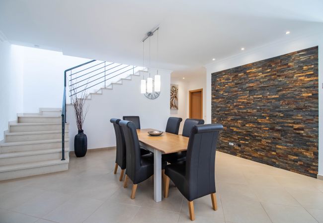 Terraced House in Almancil - Casa no Sol | 3 Bedrooms | Modern | Almancil Terraced House in Almancil - Casa no Sol | 3 Bedrooms | Modern | Almancil