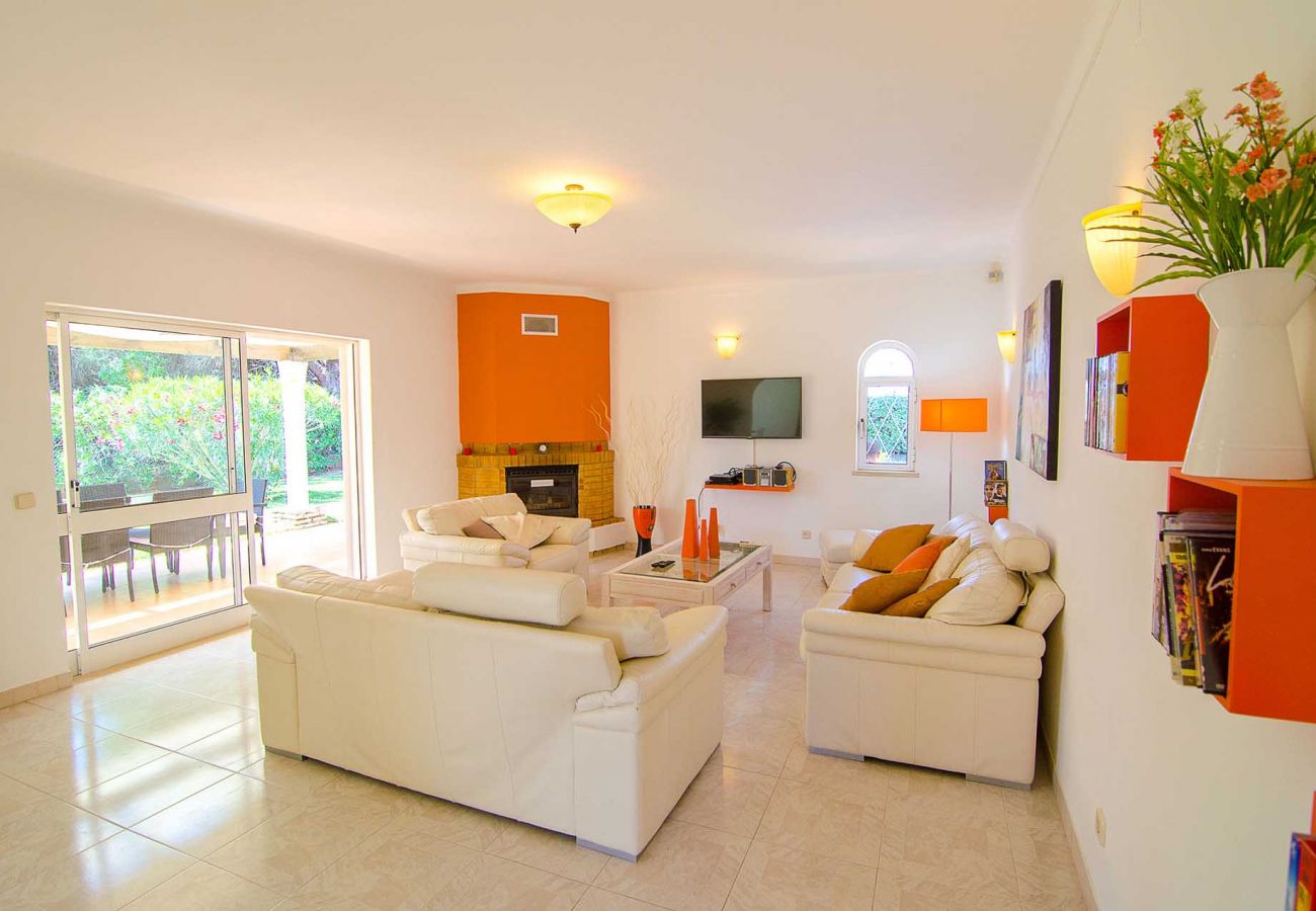 Villa in Vilamoura - Casa Nova | 3 Bedrooms | Spacious Exterior | Vilamoura